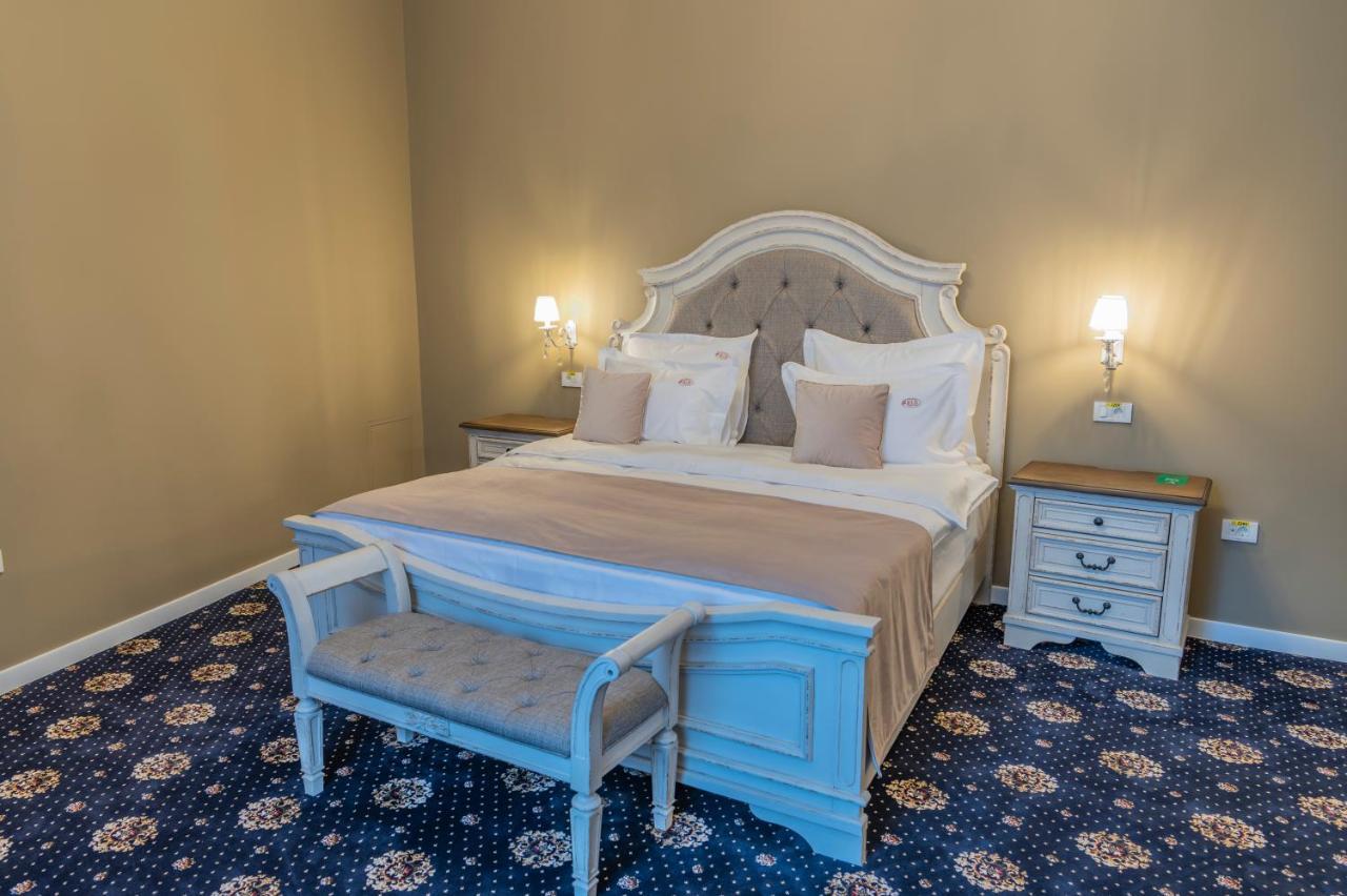 Sir Luxury Boutique Hotel Brăila Buitenkant foto