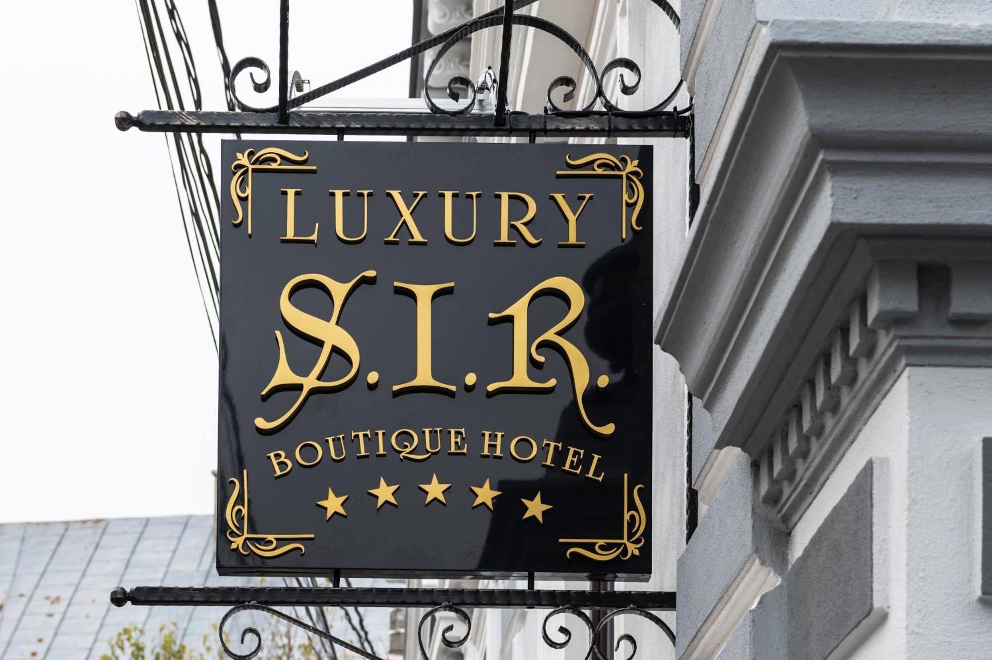 Sir Luxury Boutique Hotel Brăila Buitenkant foto